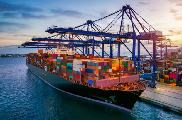 چالش تحریمها و تعرفهها در حملونقل دریایی طی سال ۲۰۲۶