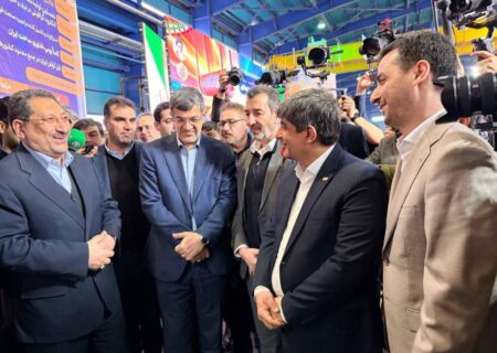 پروژه الکترود گرافیتی اردکان افتتاح شد