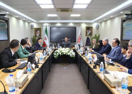 ۳ دستور سمیعی نژاد برای اجرای پروژه های چادرملو/ تعریف پروژه جدید در زنجیره فولاد، نیازمند اخذ مجوز از ایمیدرو است