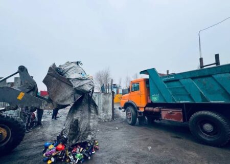 جمع‌آوری بیش از ۴ تن پسماند خشک غیرمجاز در ناحیه ۳ منطقه ۱۹