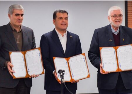 نقش‌آفرینی بانک پاسارگاد در توسعه زنجیره ارزش صنعت پرورش ماهی در قفس با امضای تفاهم‌نامه سه‌جانبه ملی