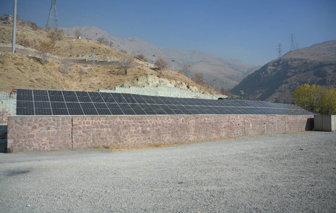 بهره برداری از بزرگترین نیروگاه خورشیدی شهرداری تهران در بوستان گلابدره