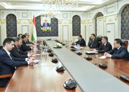 هدف‌گذاری تجارت یک میلیارد دلاری و ایجاد کارخانجات مشترک