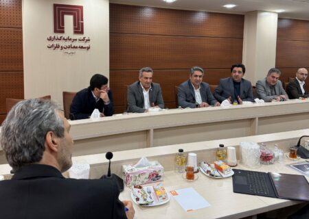 بررسی وضعیت پیشرفت پروژه گندله‌سازی کردستان و پروژه بخار نیروگاه سمنان در هلدینگ «ومعادن»