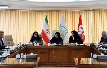 بازنگری و تدوین استاندارد ها باید با مشارکت انجمن های تخصصی صورت گیرد