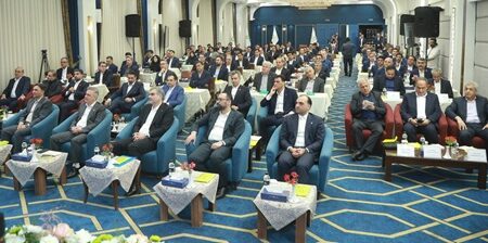 همایش سراسری مدیران بانک قرض‌الحسنه مهر ایران برگزار شد
