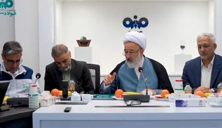 بازدیدحجت‌الاسلام و المسلمین فتوحی، رئیس منطقه ۲ بازرسی کل کشور و بازرس کل خراسان رضوی از کارخانجات تولیدی شرکت فولاد سنگان