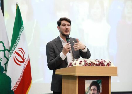 استفاده از سرود، مؤثرترین راه برای تبدیل دغدغه‌های محیط‌زیستی به فرهنگ عمومی است