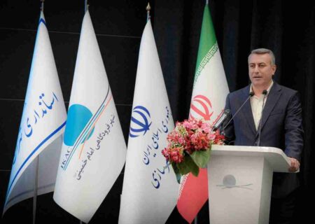آغاز عصر جدید اقتصادی در پایتخت؛ آیین رونمایی از پلاک منطقه آزاد شهر فرودگاهی امام خمینی (ره) برگزار شد