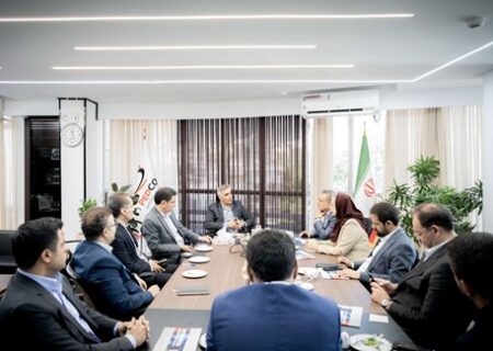 تقویت همکاری‌های گروه توسعه پترو ایران و بانک گردشگری در مسیر تأمین مالی پروژه‌های توسعه‌ای