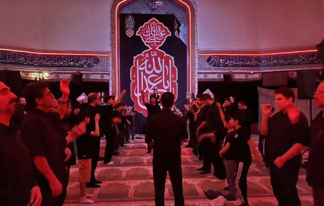 اجرای برنامه های فرهنگی با محوریت تبیین نهضت عاشورا در منطقه ۲۰