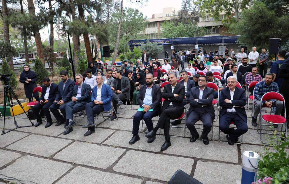 تجلیل از خادمان «یکصد شب میدانداری» در منطقه شش / قدردانی از معماران همبستگی شهری