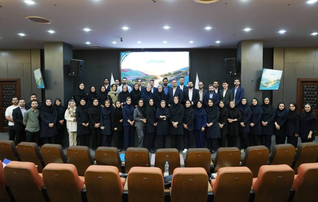 همایش «مسیر زندگی» بیمه تجارتنو؛ گامی برای توانمندسازی کارشناسان بیمههای زندگی